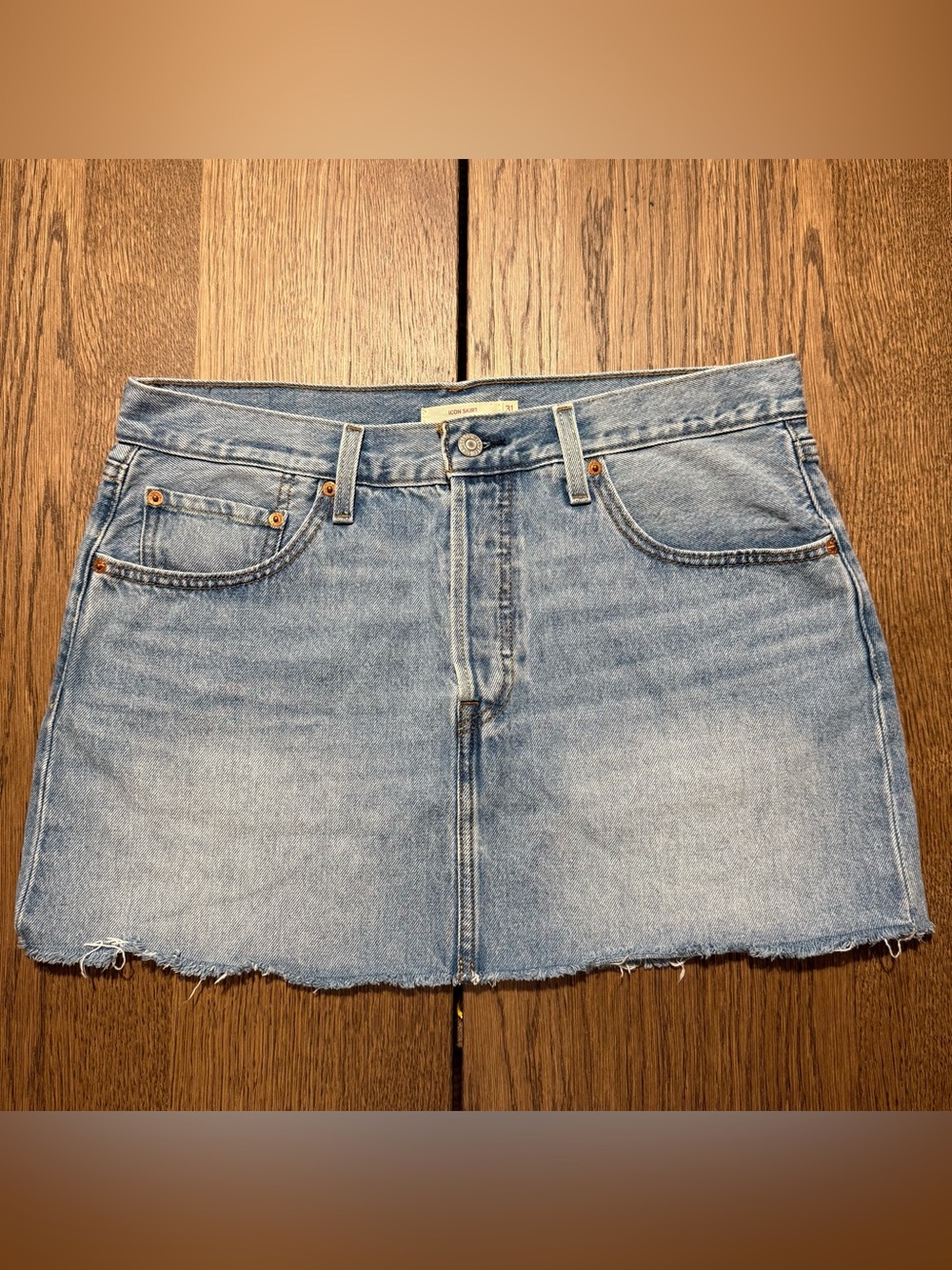 Levi’s Icon Skirt Denim Mini Skirt | Waist 31 (W30) | Excellent Condition